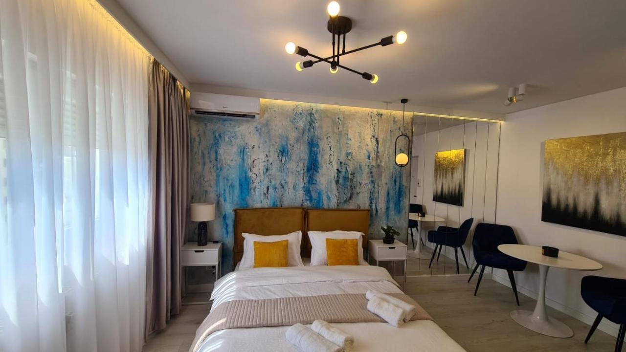 Government Deluxe Studio By Magic Apartments Bukarest Kültér fotó