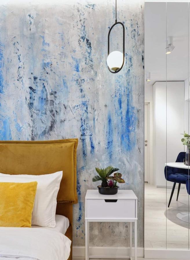 Government Deluxe Studio By Magic Apartments Bukarest Kültér fotó